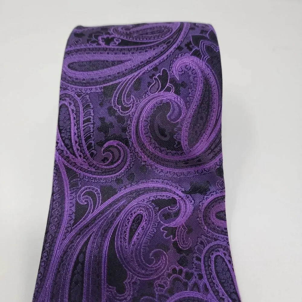 Nicole Miller New York Tie Mens One Size Purple Silk Paisley Necktie Formal